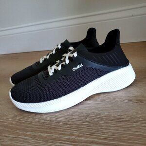 Like-new condition OluKai Island Hopper Women's Lightweight Sneakers Size 7